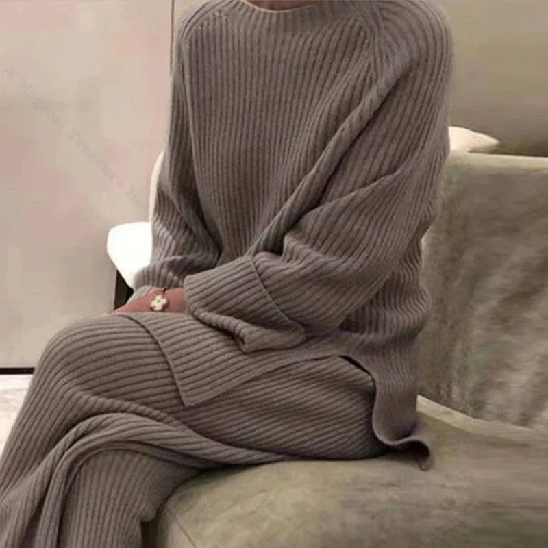 2022 Knitted Sweater Suit for Women